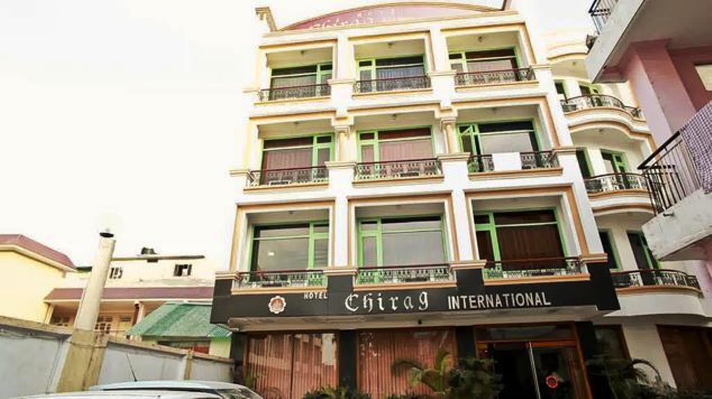 Hotel Chirag International Katra (Jammu and Kashmir) Bagian luar foto